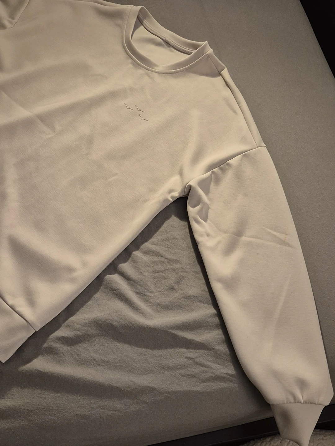 seagull logo white long sleeve - photo 4