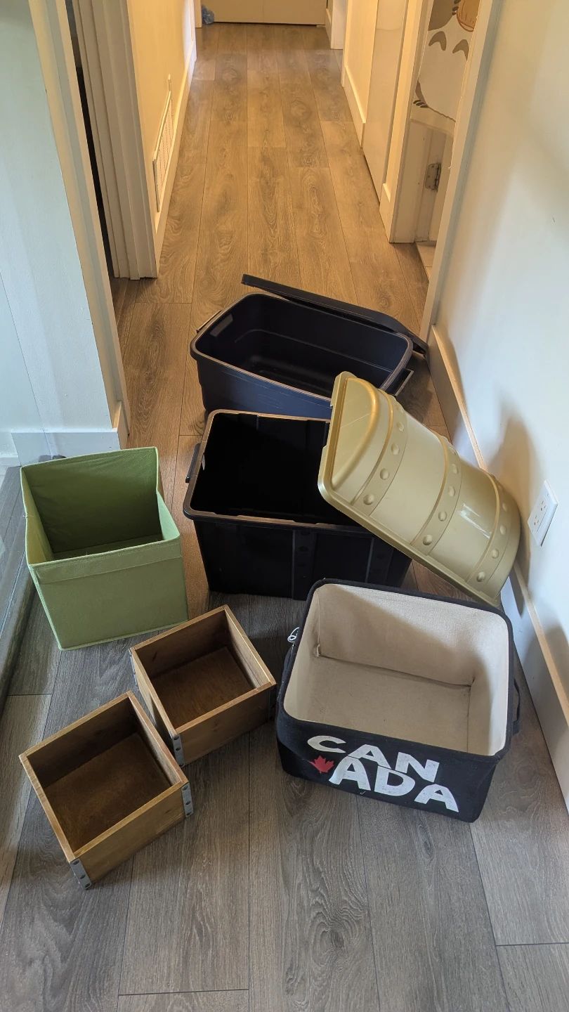 📦 Storage Bin & Organizer Bundle – Great Condition!