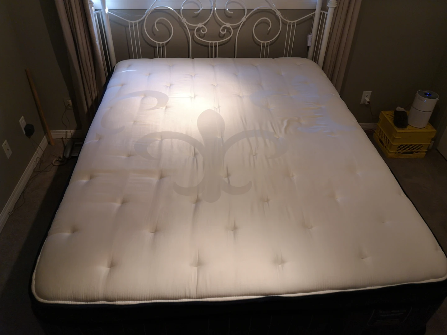 Queen Mattress+ Box Spring ~ Stearns Foster - photo 2