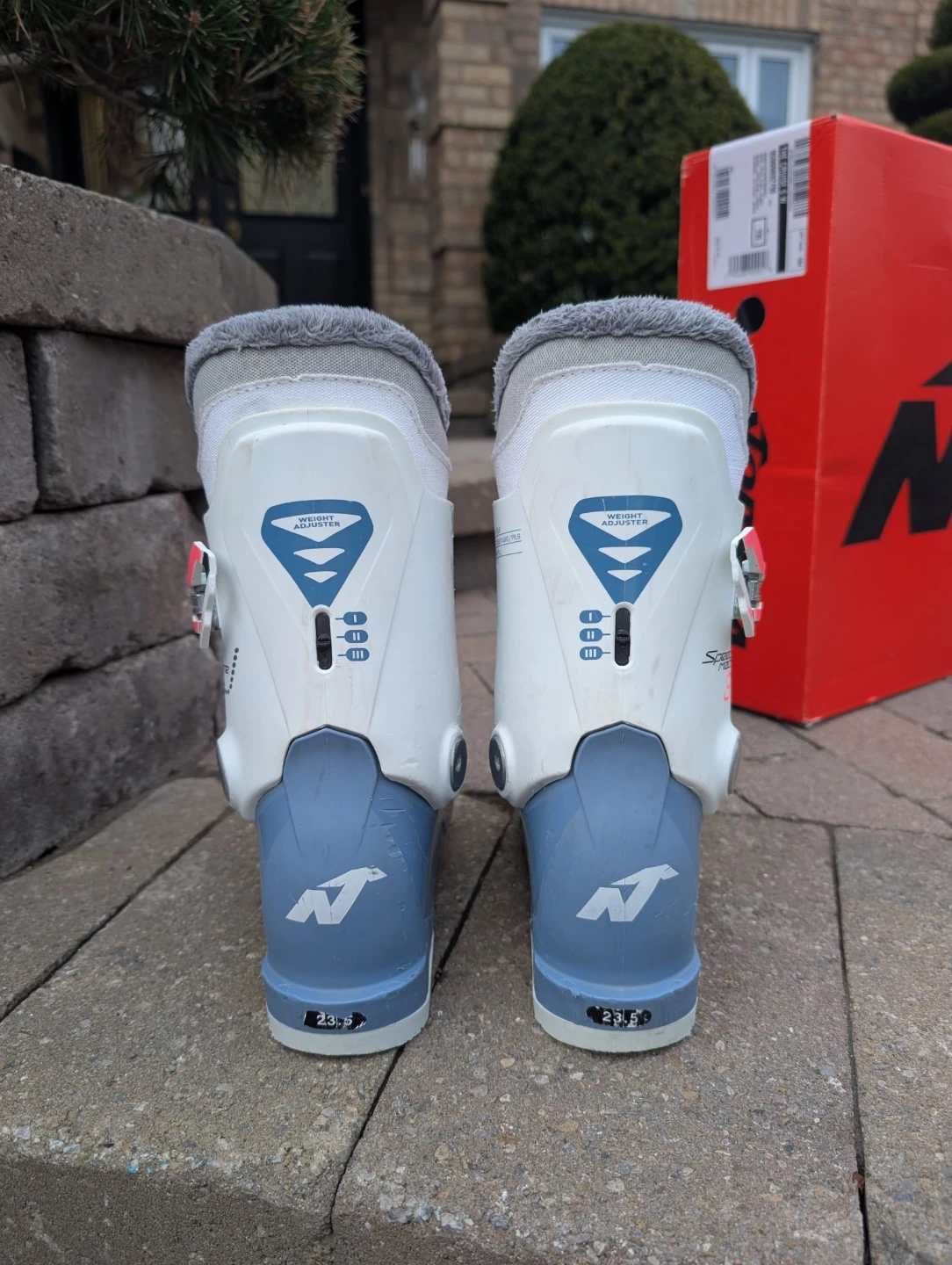 Nordica Speed Machine 3 Ski Boots - Size 23.5 - photo 4