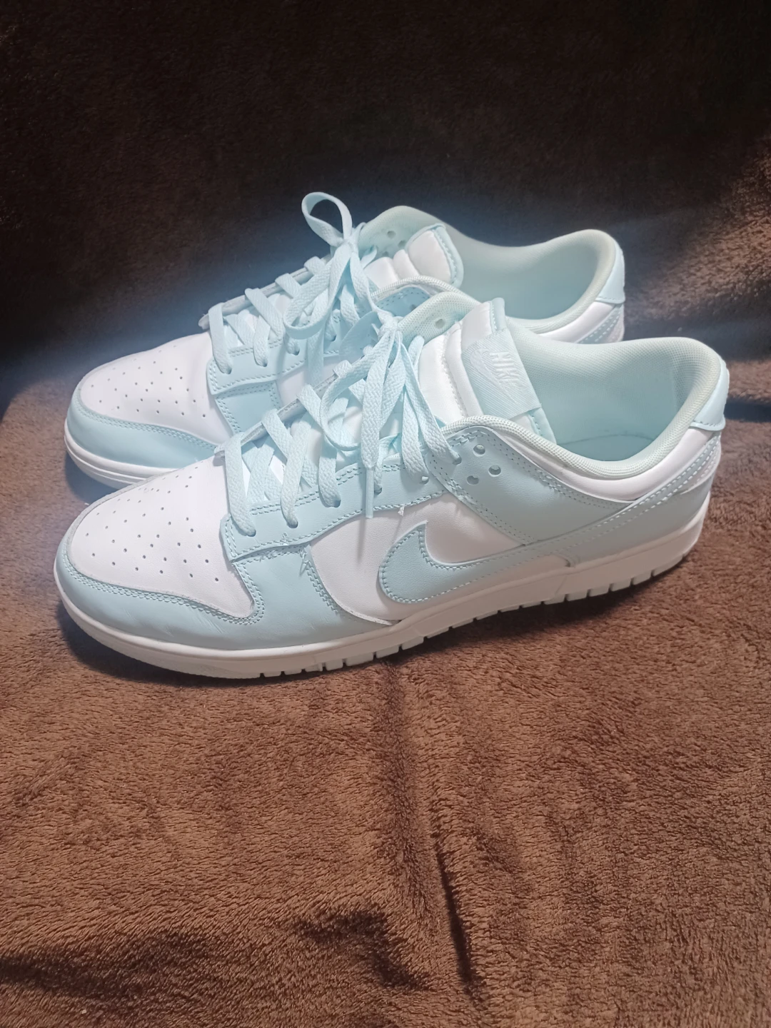 Nike dunk low glacier blue size 13