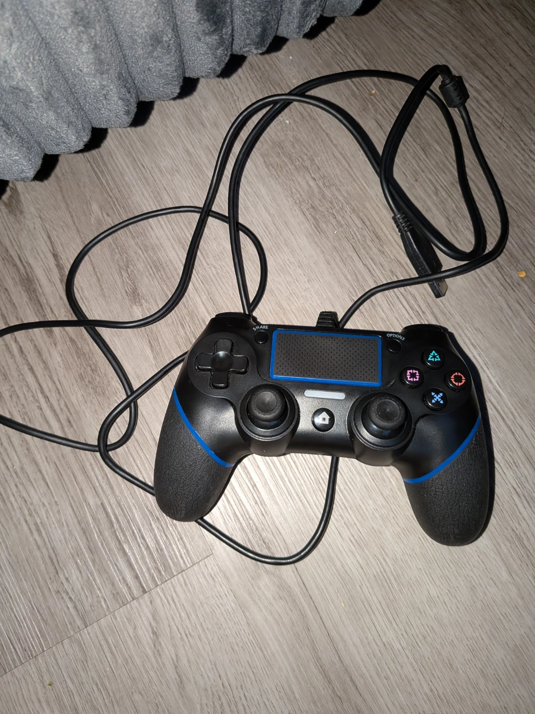 Wired Game Controller for PS4 or PC - photo 4