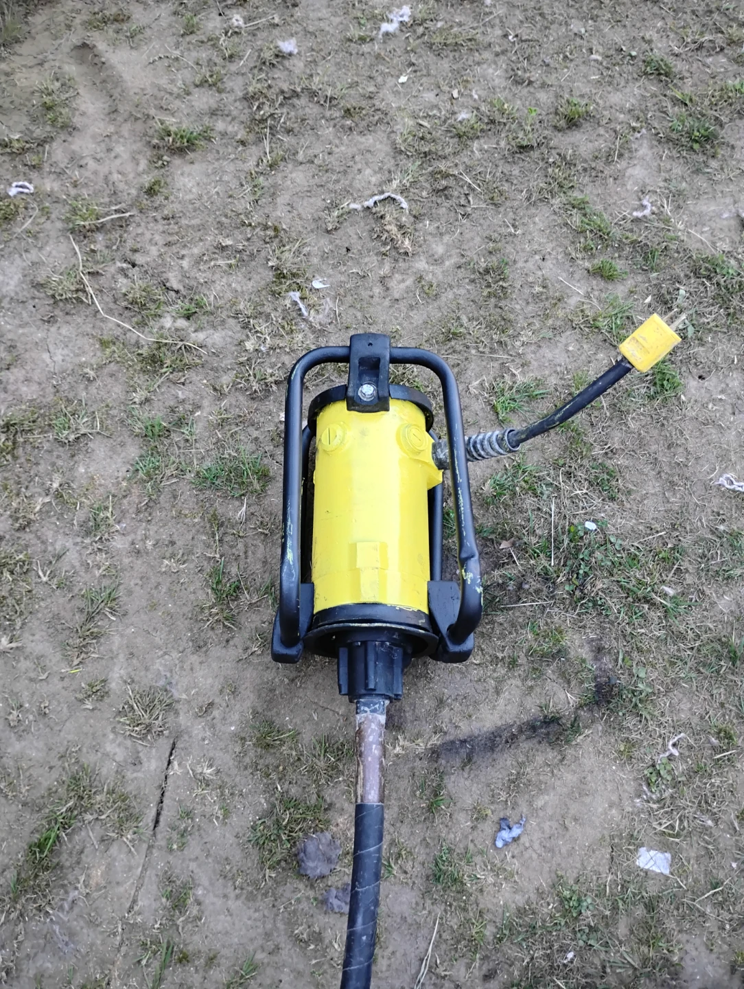 Concrete Vibrator - photo 2