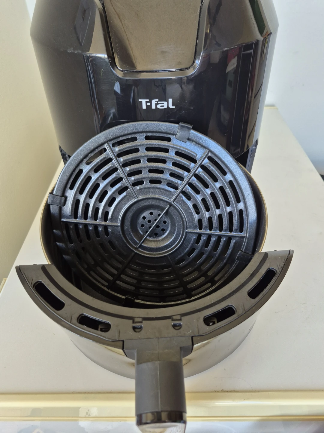 T-fal Air Fryer - photo 3