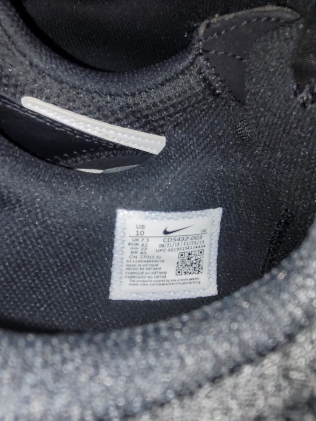 Nike Air Max Shoes - Black - Size US 10 WOMEN'S - photo 3