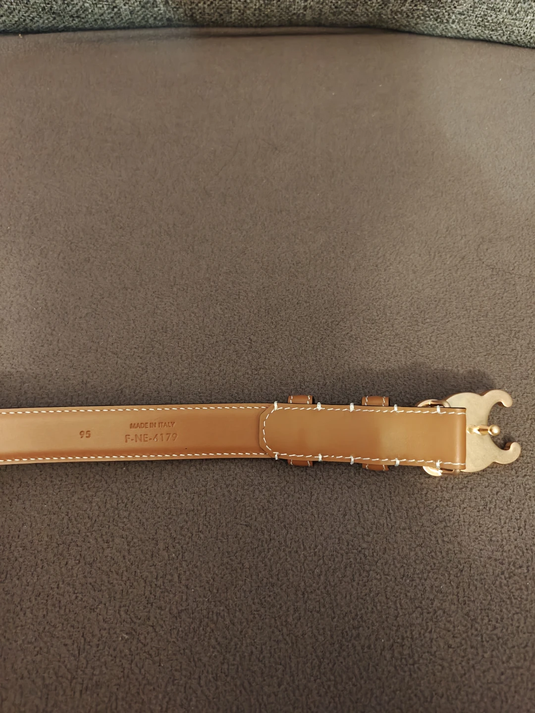 Celine Triomphe Belt Medium Brown - photo 3
