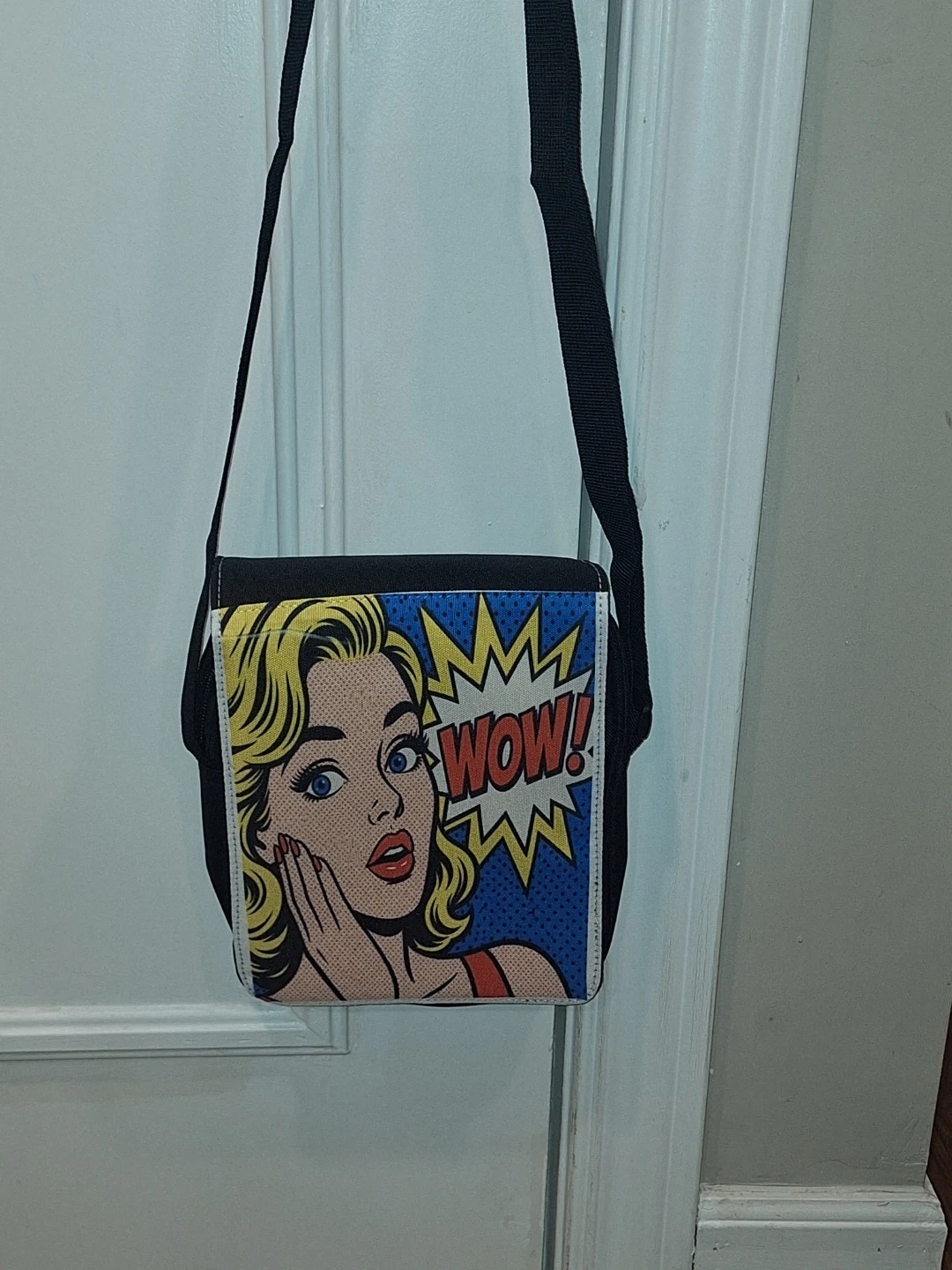 Cross body bags