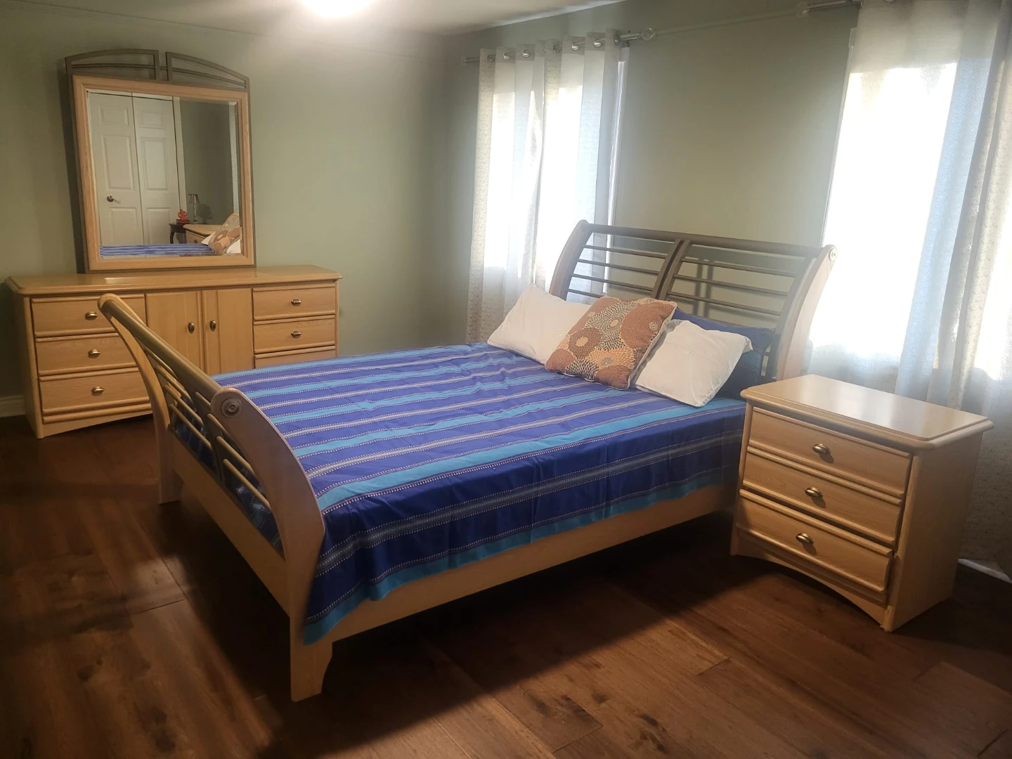 Light Oak Dresser with Mirror