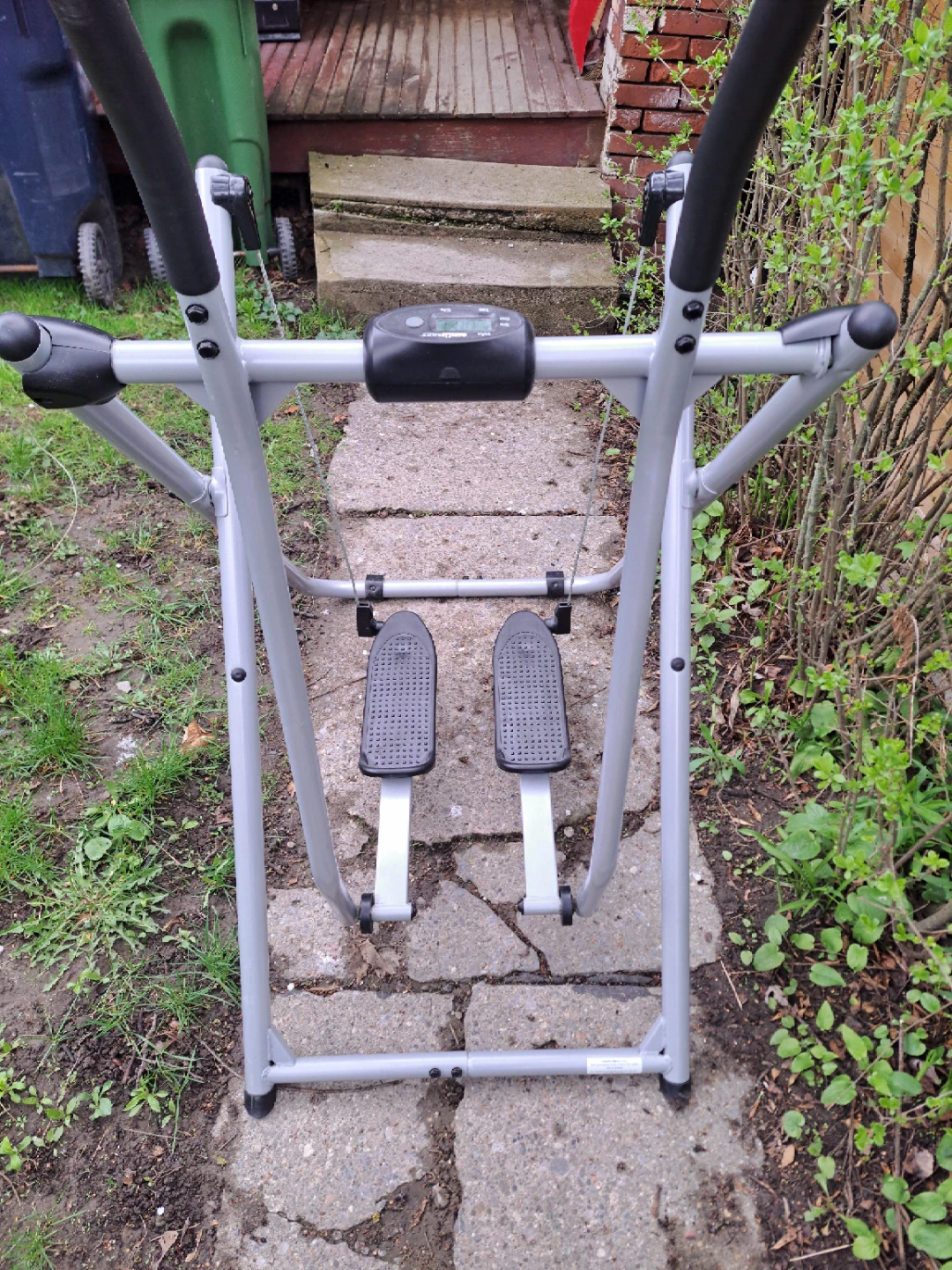 Gazelle Edge Elliptical Exercise Machine