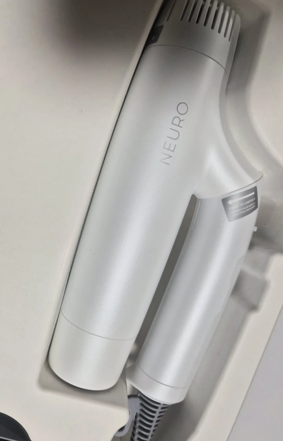 Neuro Dry+ Folding Professional Dual-Voltage - photo 4