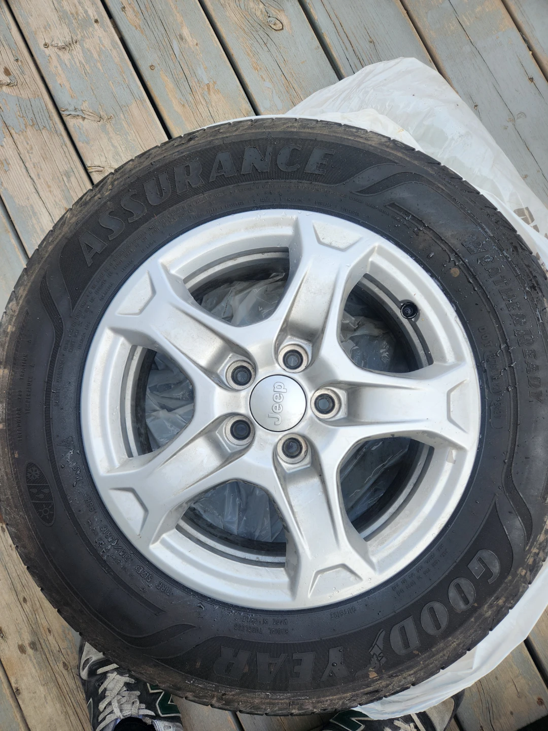 Jeep Assurance All Season Tire and Rim - photo 2