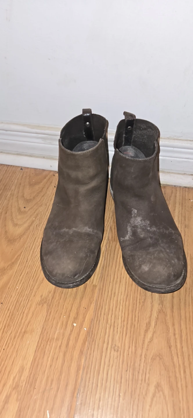Steve Madden Women's Brown Suede Ankle Boots - Size 7