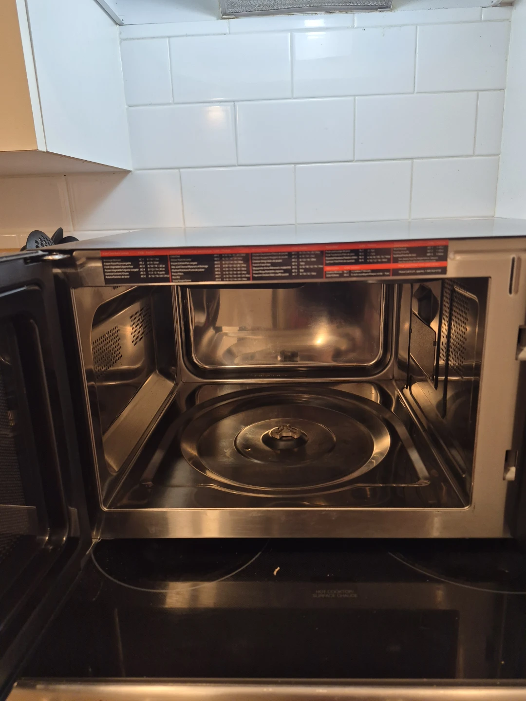 Galanz Air Fry Microwave - photo 4
