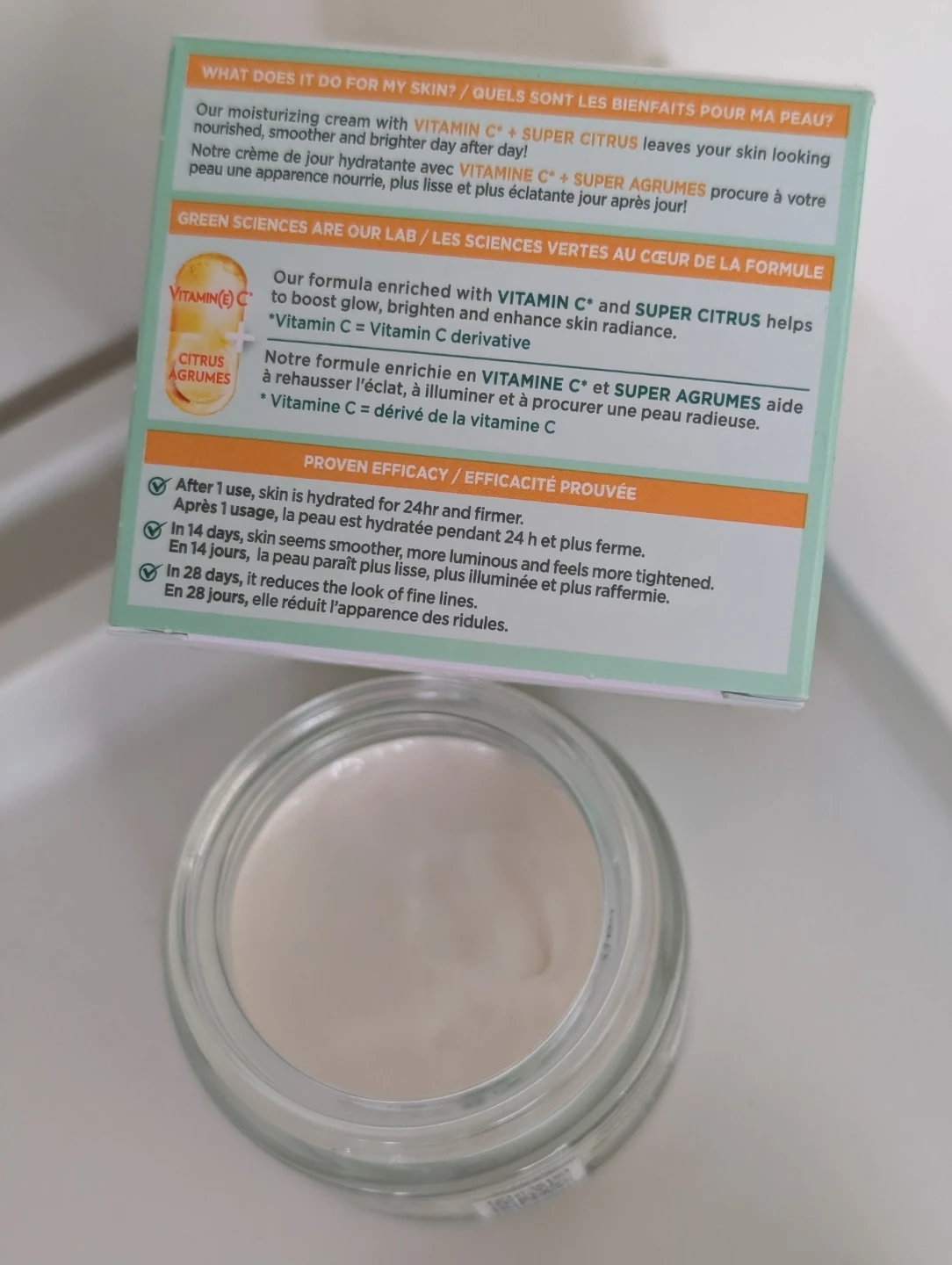 Garnier SkinActive Vitamin C+E Brightening Day Cream - photo 3