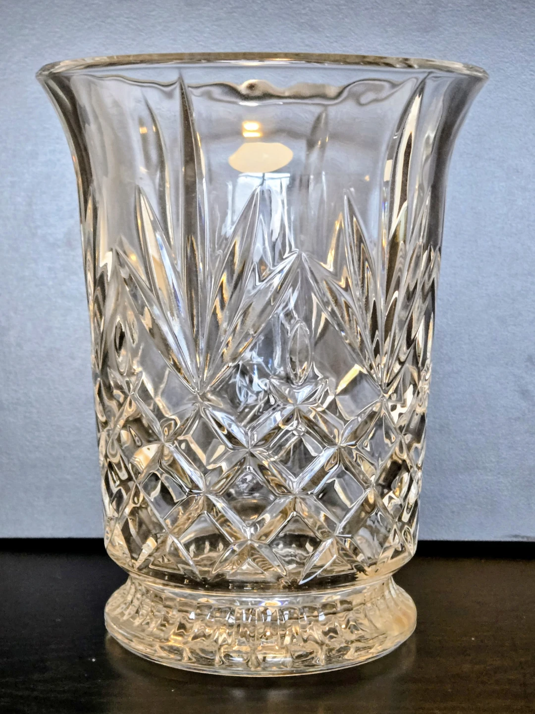 Beautiful Vintage 8" DePlomb Vase 24% Lead Crystal - photo 4