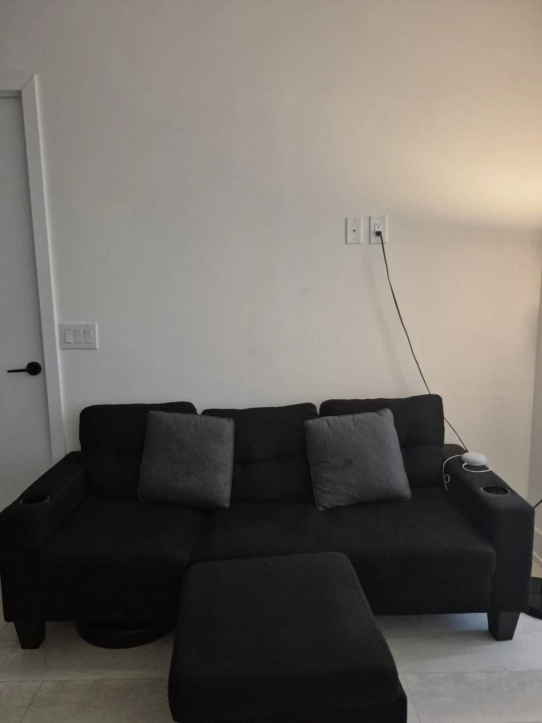 Black Sectional Sofa with Ottoman - photo 2