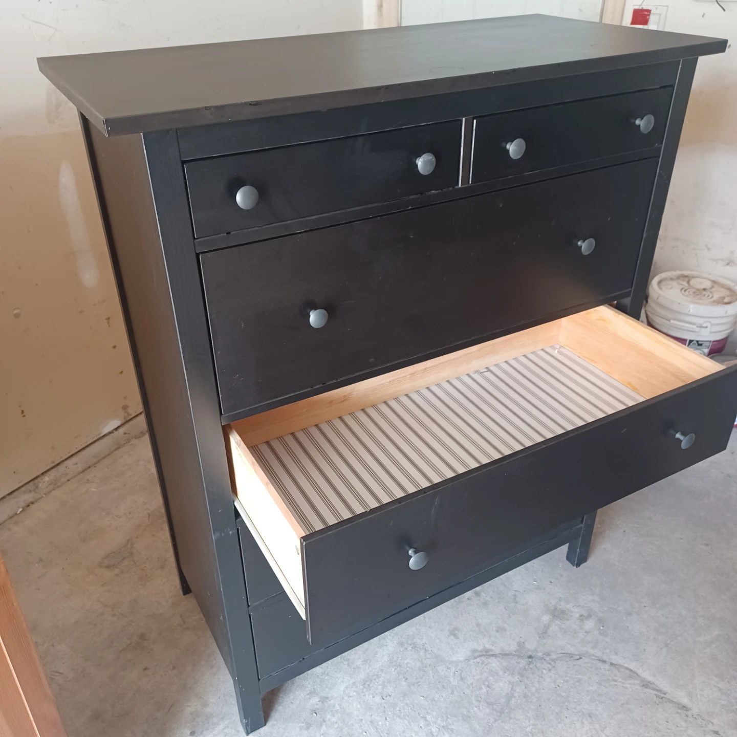 Hemnes Ikea dresser, delivery available - photo 4