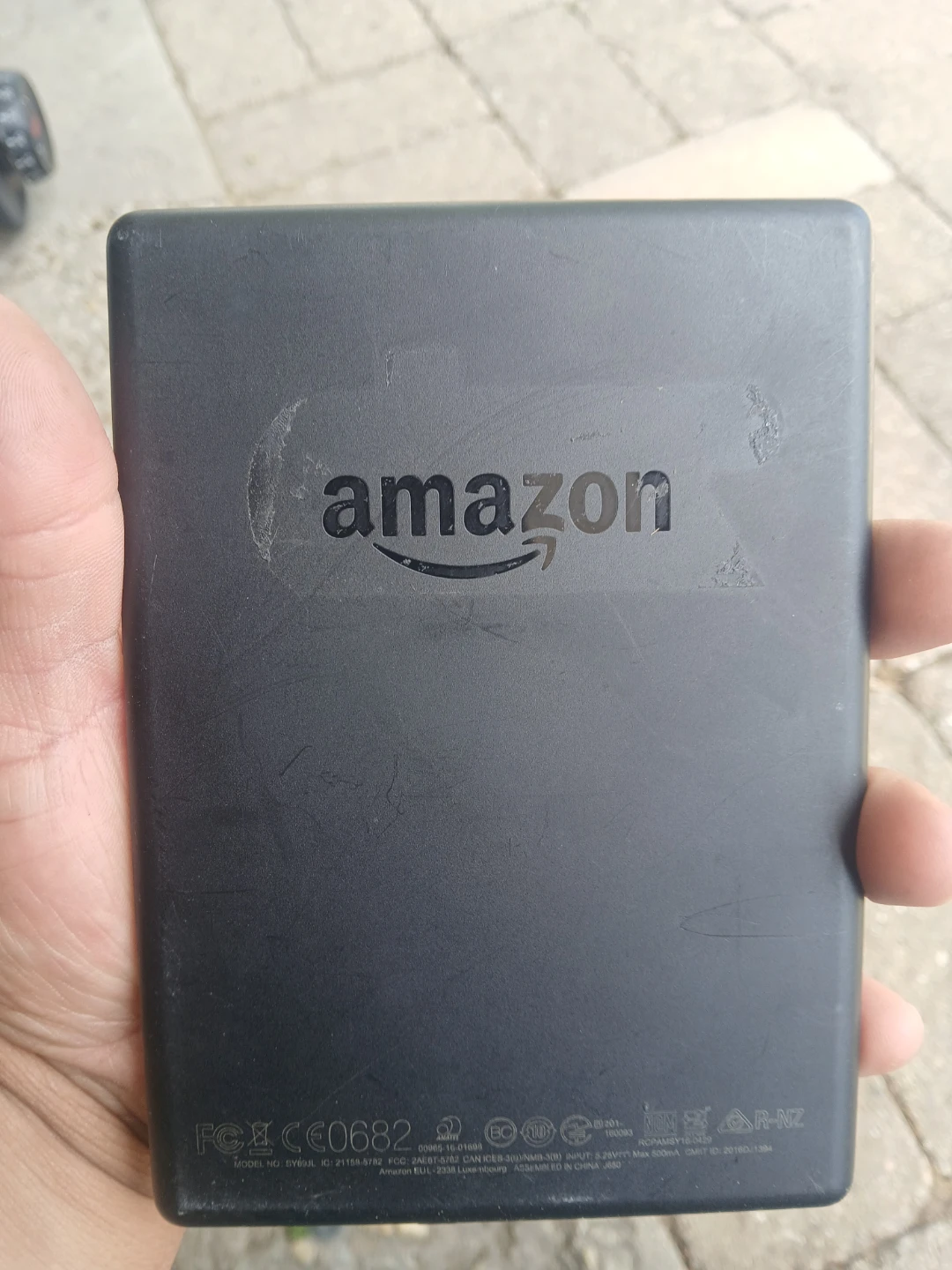 Amazon Kindle E-Reader - photo 2