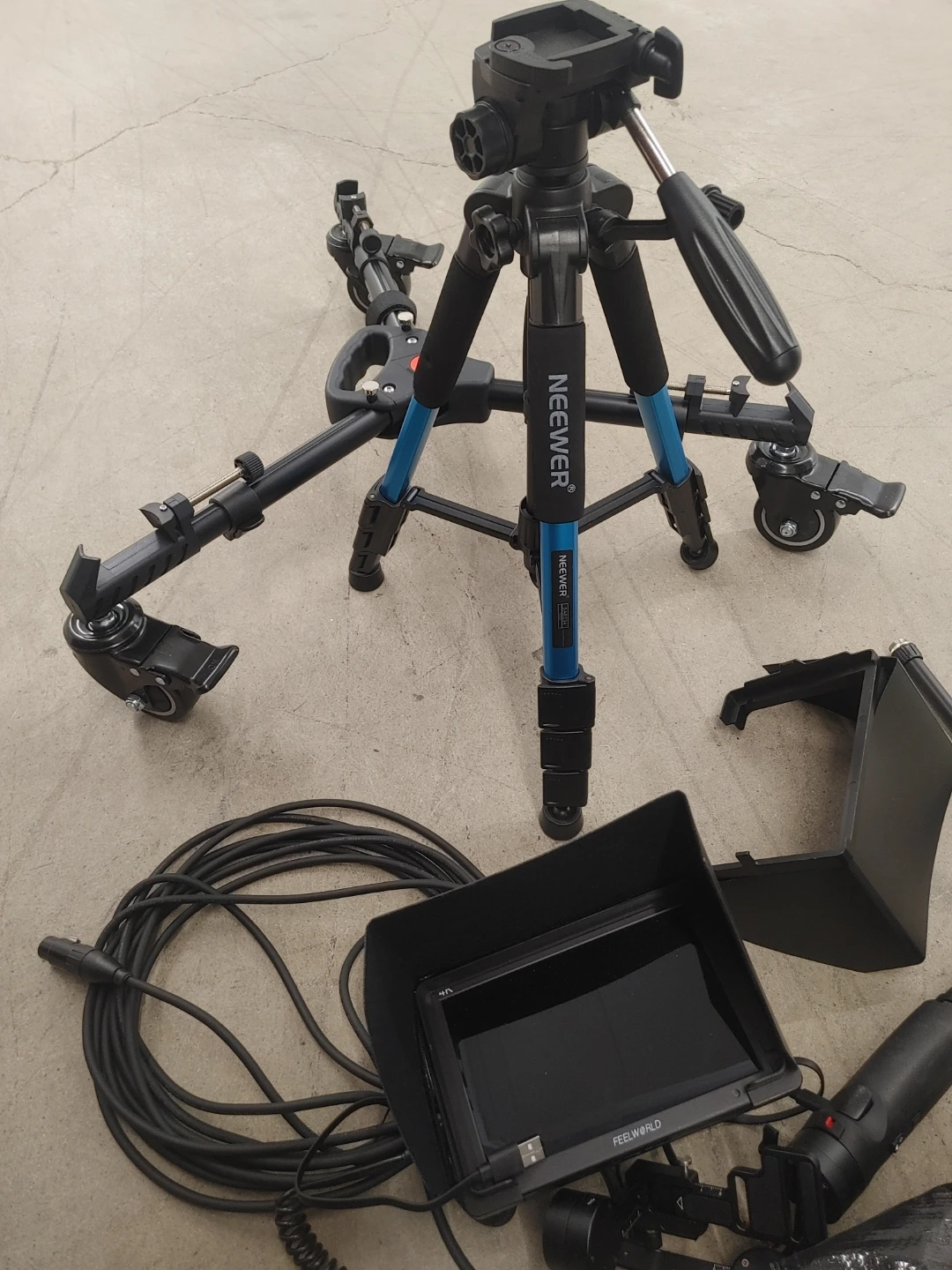 Neewer Tripod with Camera Dolly and Monitor