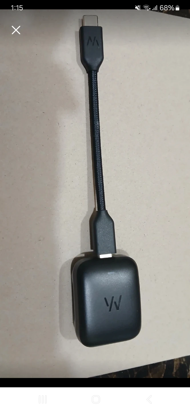 Whoop band and wireless charger - photo 4