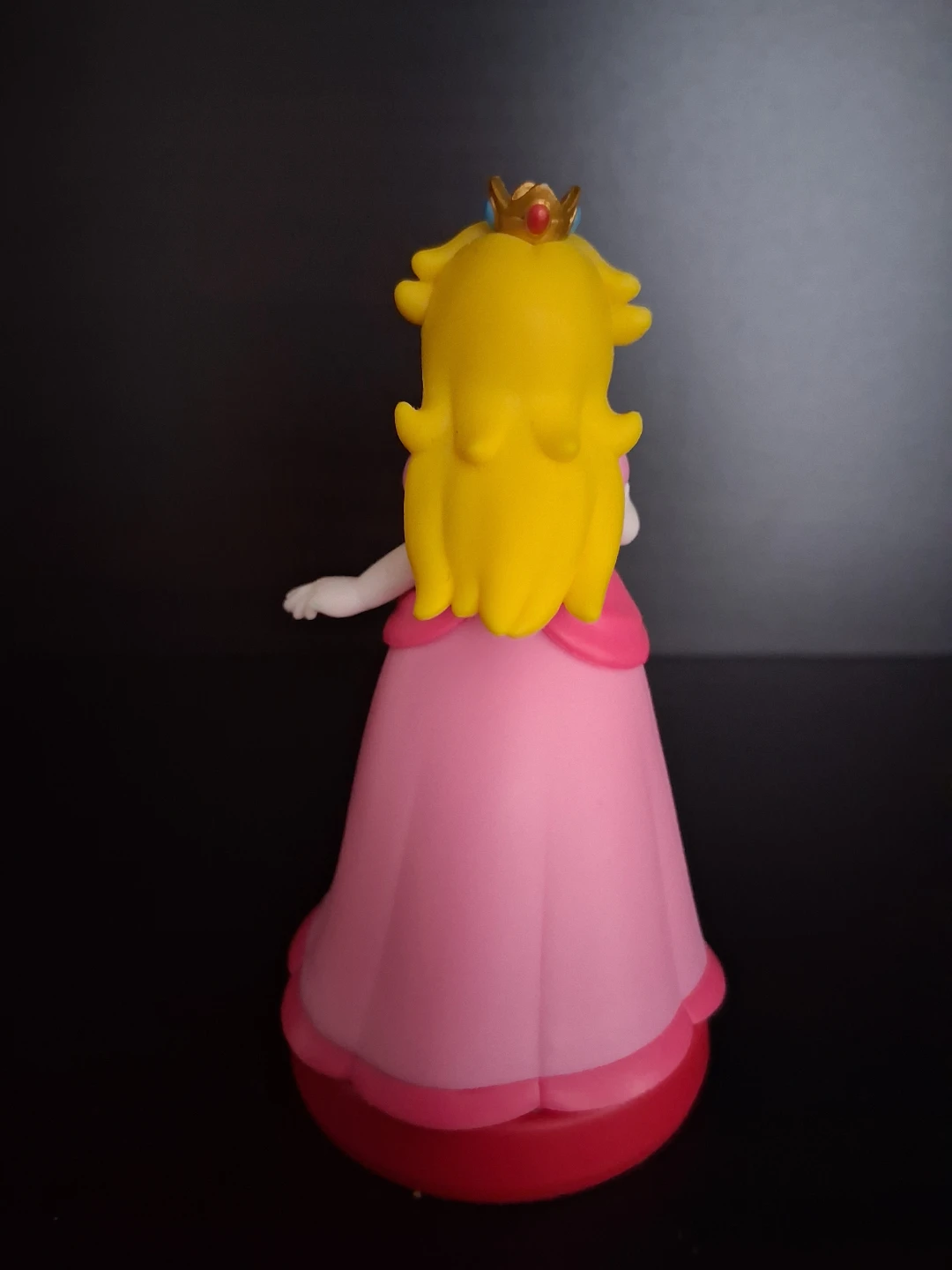 Princess peach amiibo - photo 2