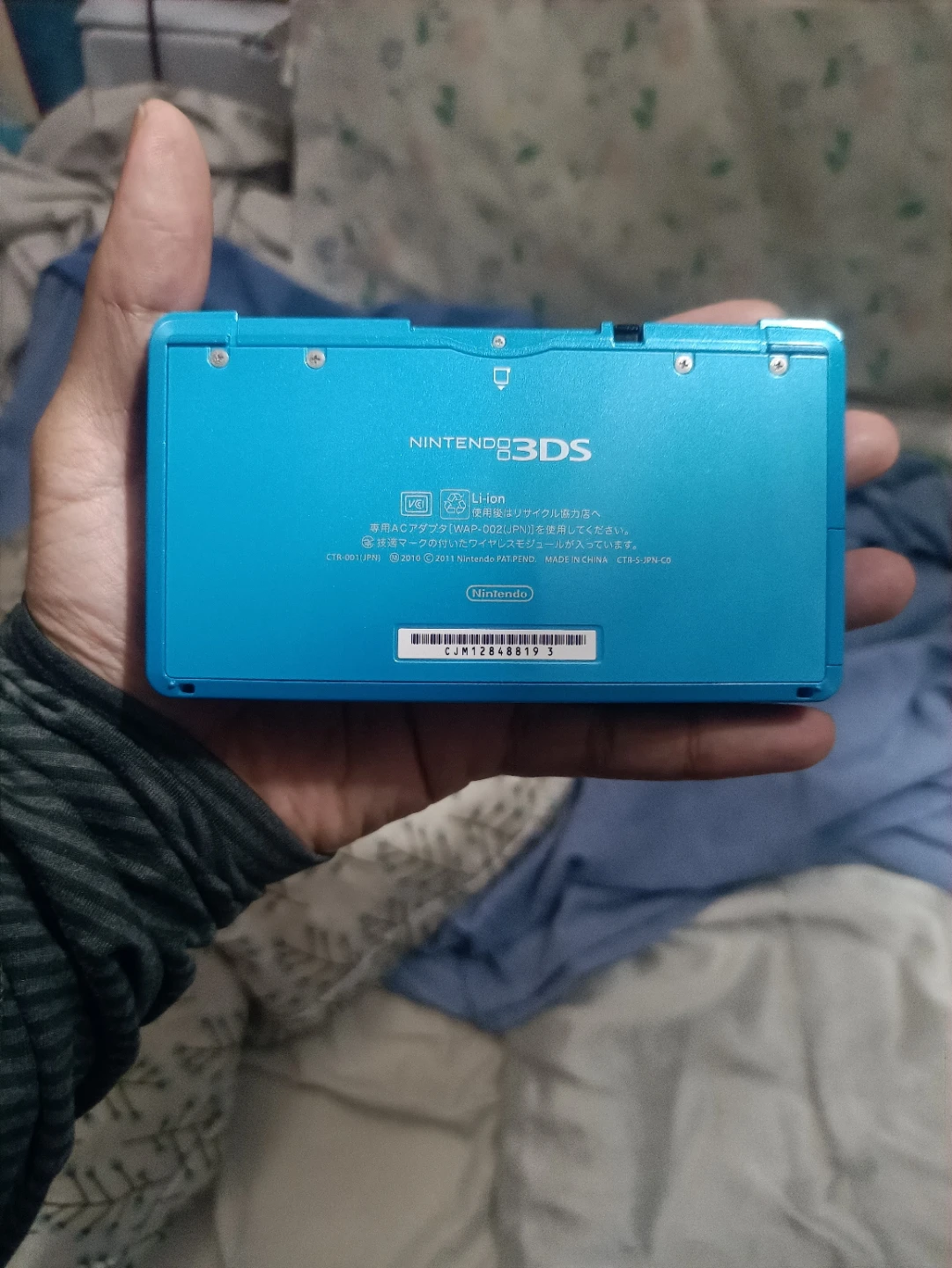 brand new modded 3ds blue with rubber grip and charger - photo 5