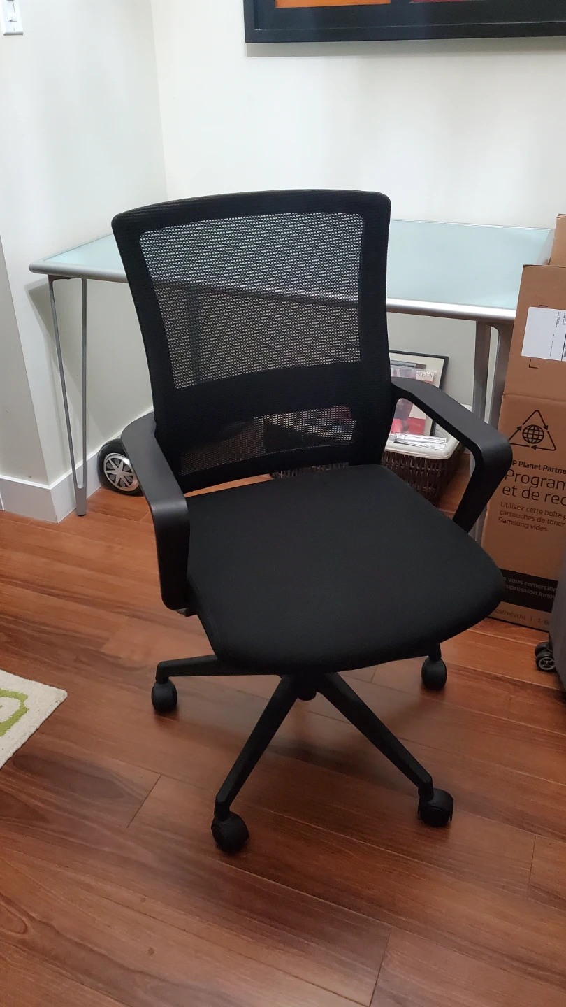 Black Mesh Office Chair & Table - photo 4