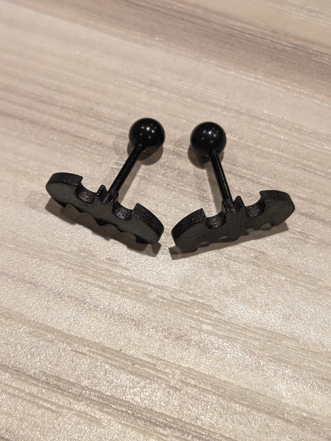 Batman Symbol Stud Earrings - photo 2