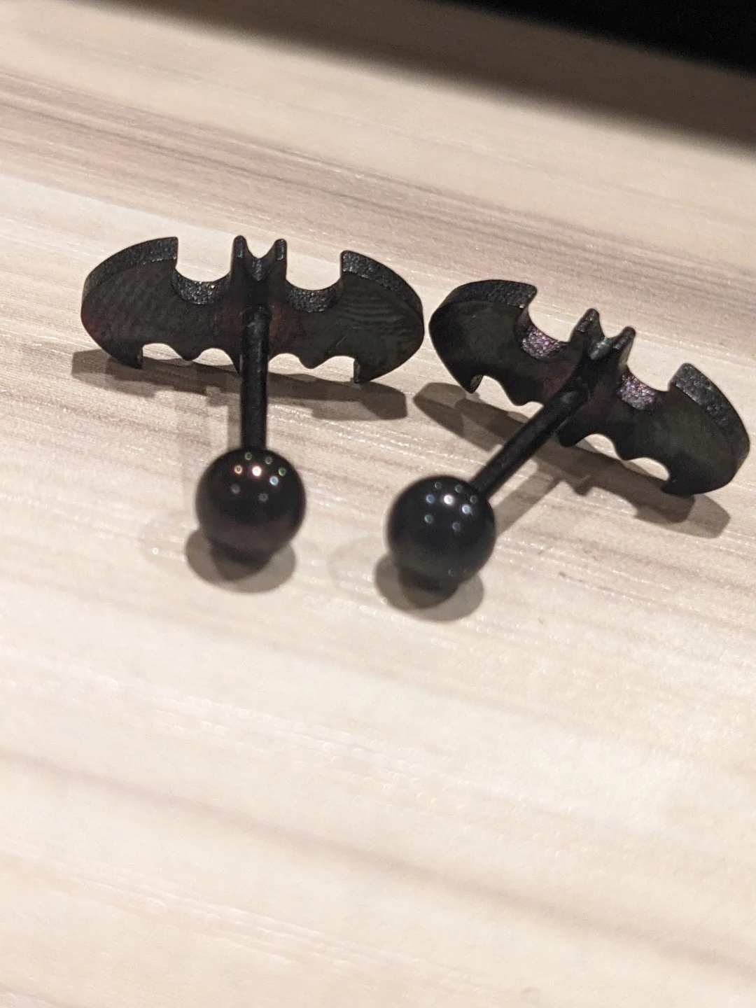 Batman Symbol Stud Earrings - photo 3