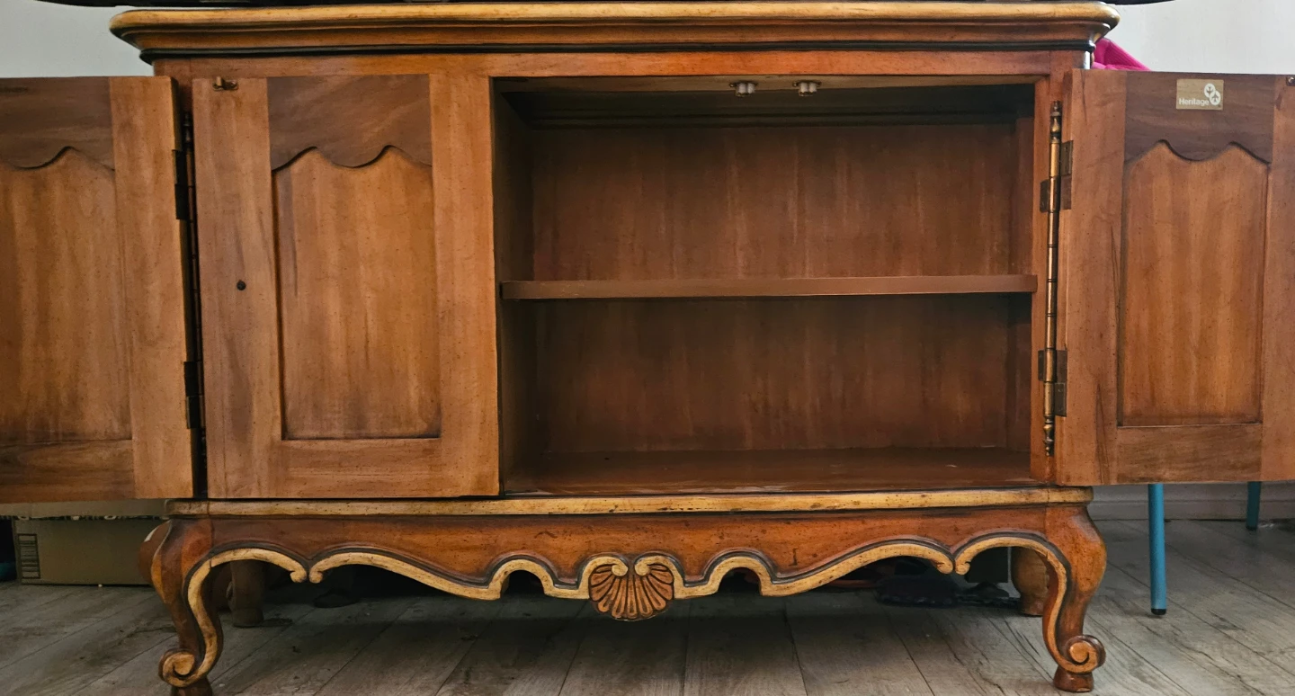 Vintage Wooden Sideboard Cabinet with Decorative Inlay - photo 3