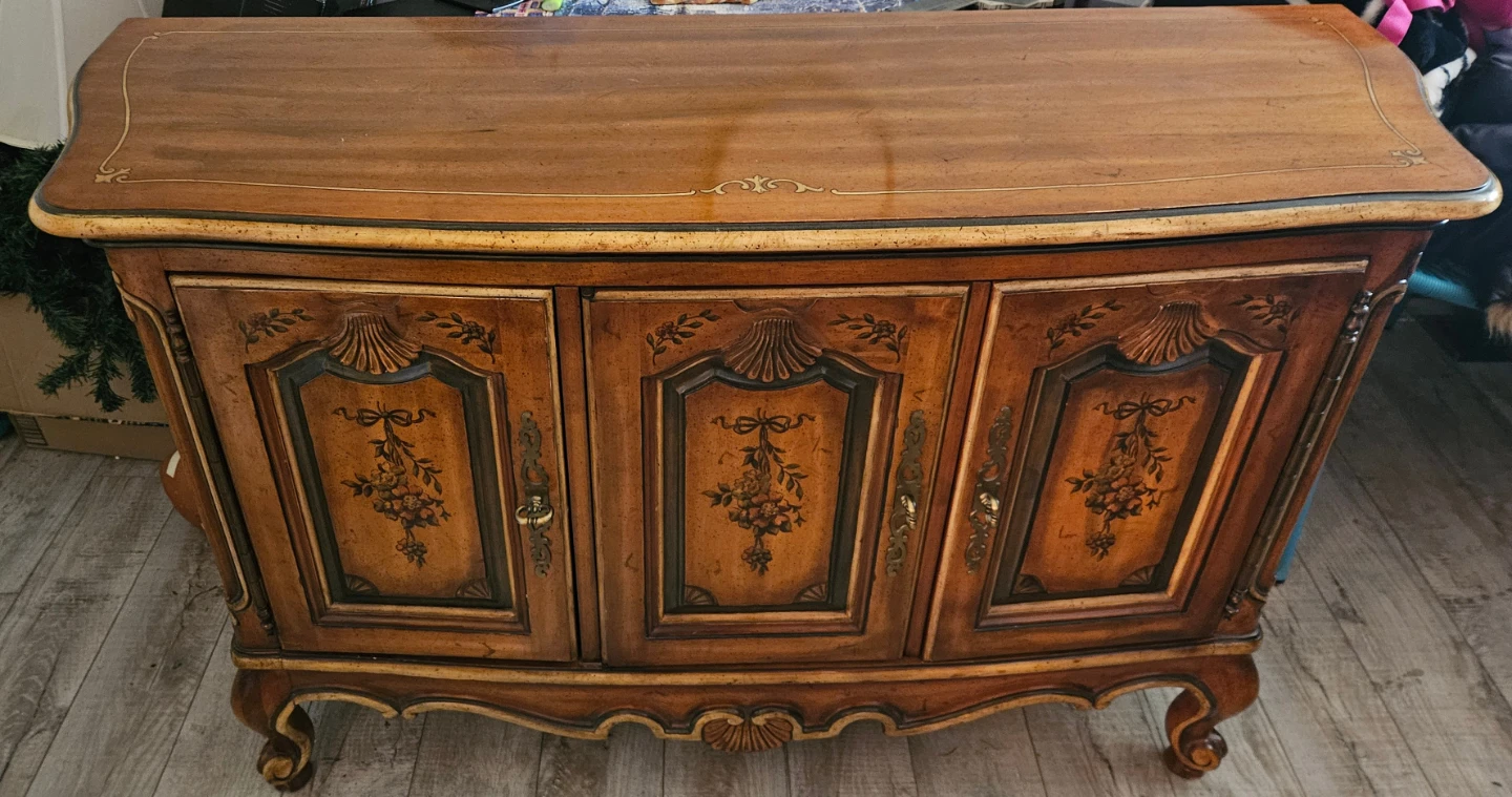 Vintage Wooden Sideboard Cabinet with Decorative Inlay - photo 4