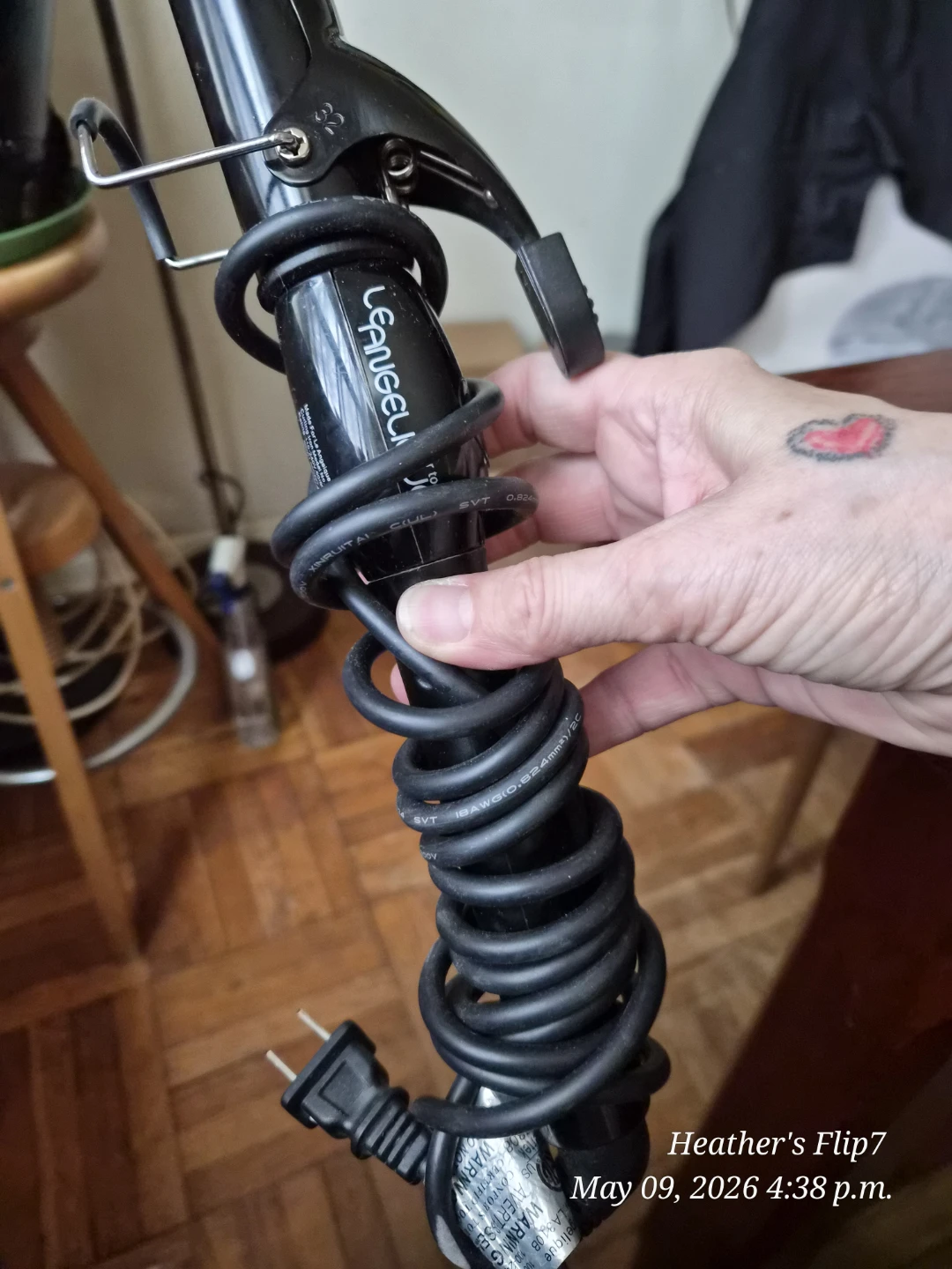 L Angélique Hair Tools Curling Iron 🥕🧡 - photo 2
