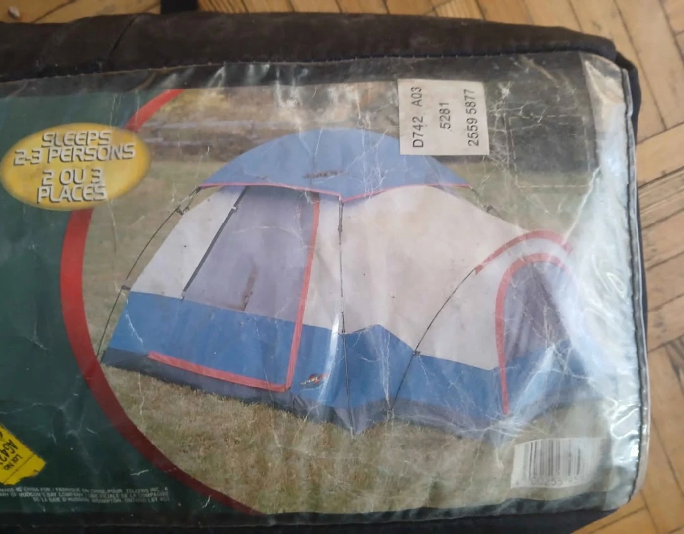 Sportek Dome Tent with storage area - Sleeps 2-3 Persons