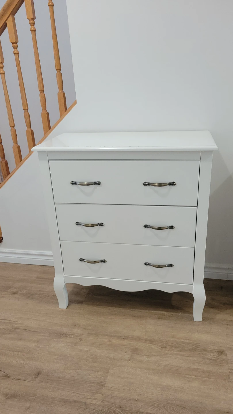 Classic White 3-Drawer Dresser
