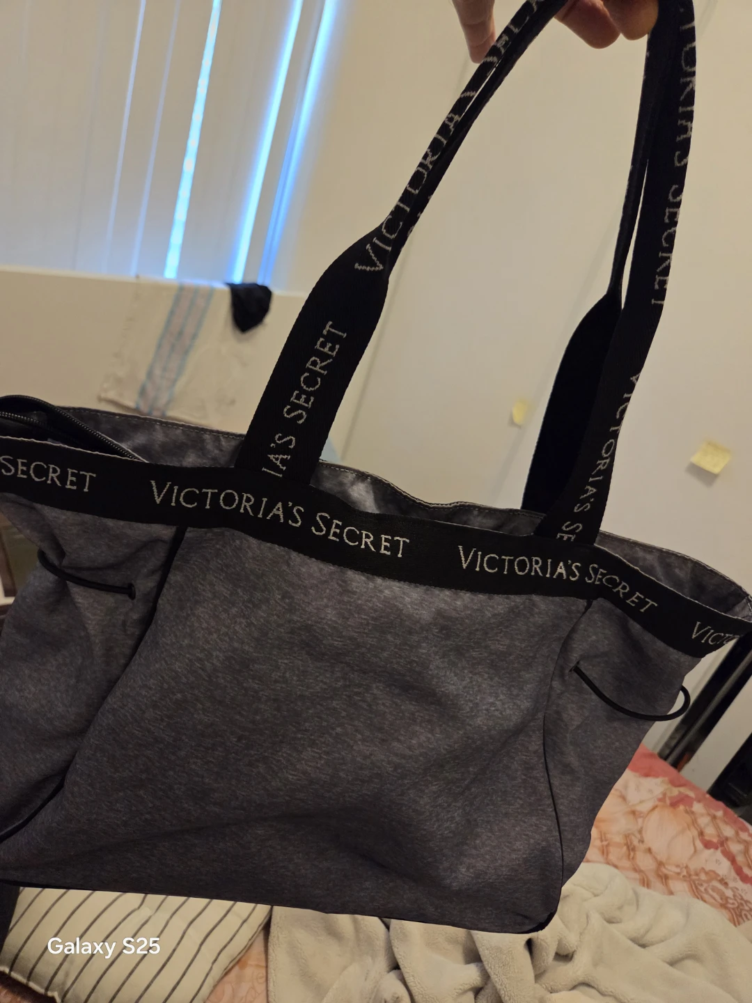 Victoria's Secret Tote Bag - photo 2