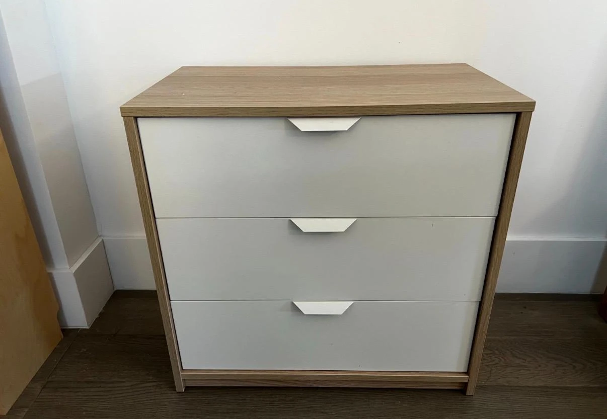 IKEA Askvoll 3-Drawer Chest - Mint Condition - photo 3