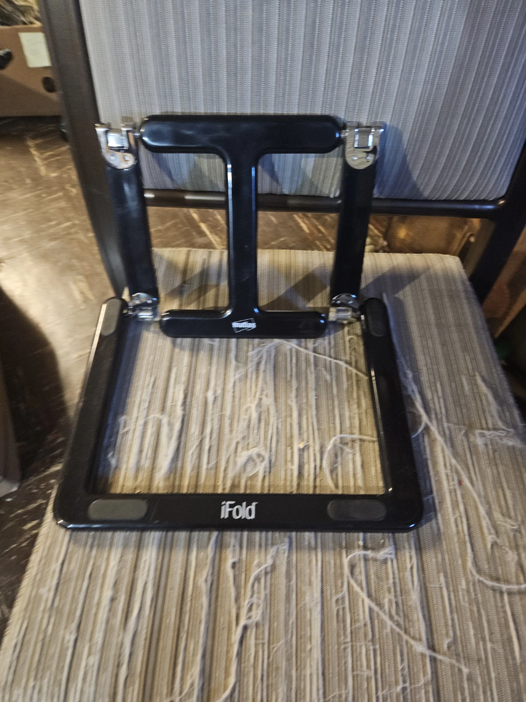 Matias iFold Laptop Stand - photo 3