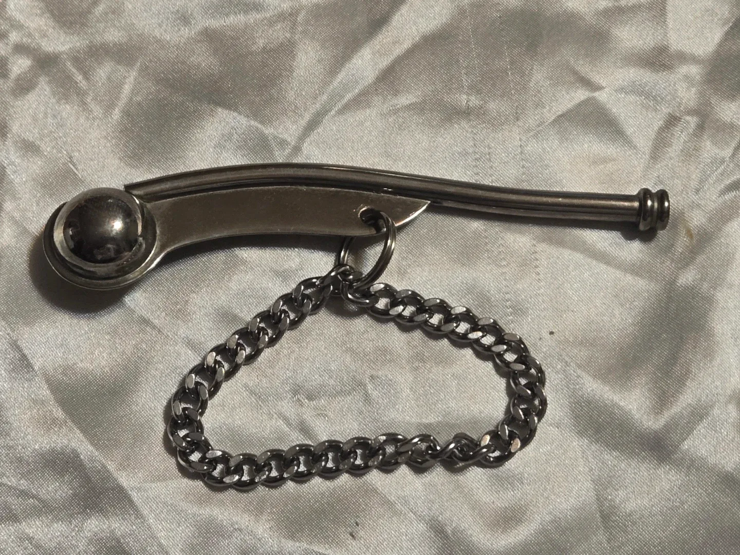 Metal Whistle with Chain