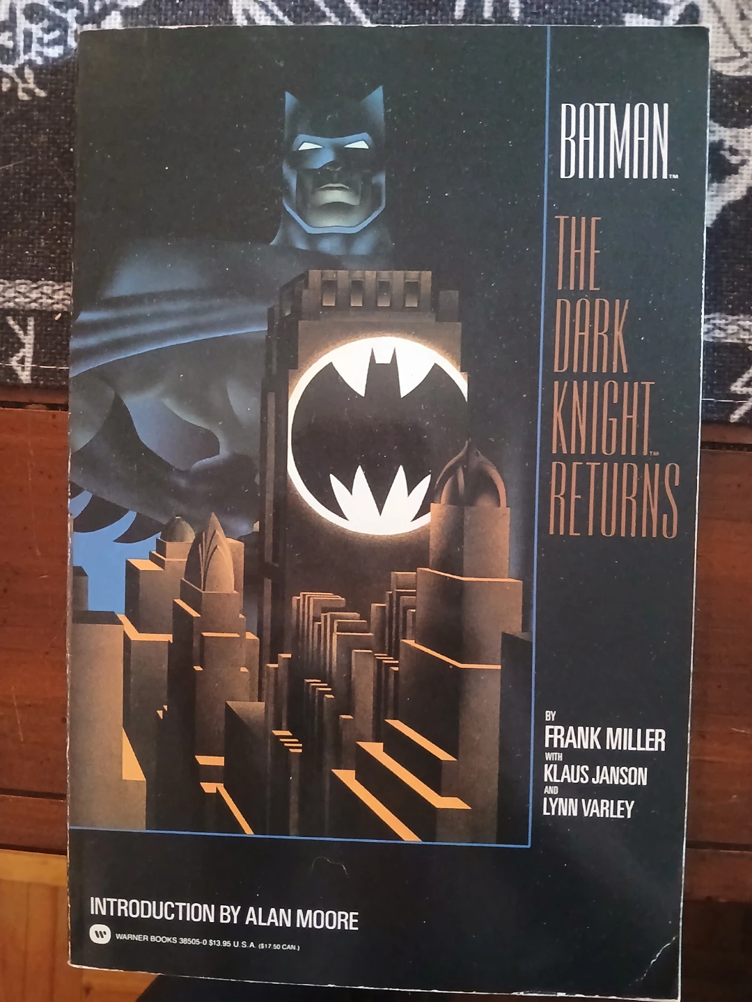 Batman: The Dark Knight Returns Graphic Novel