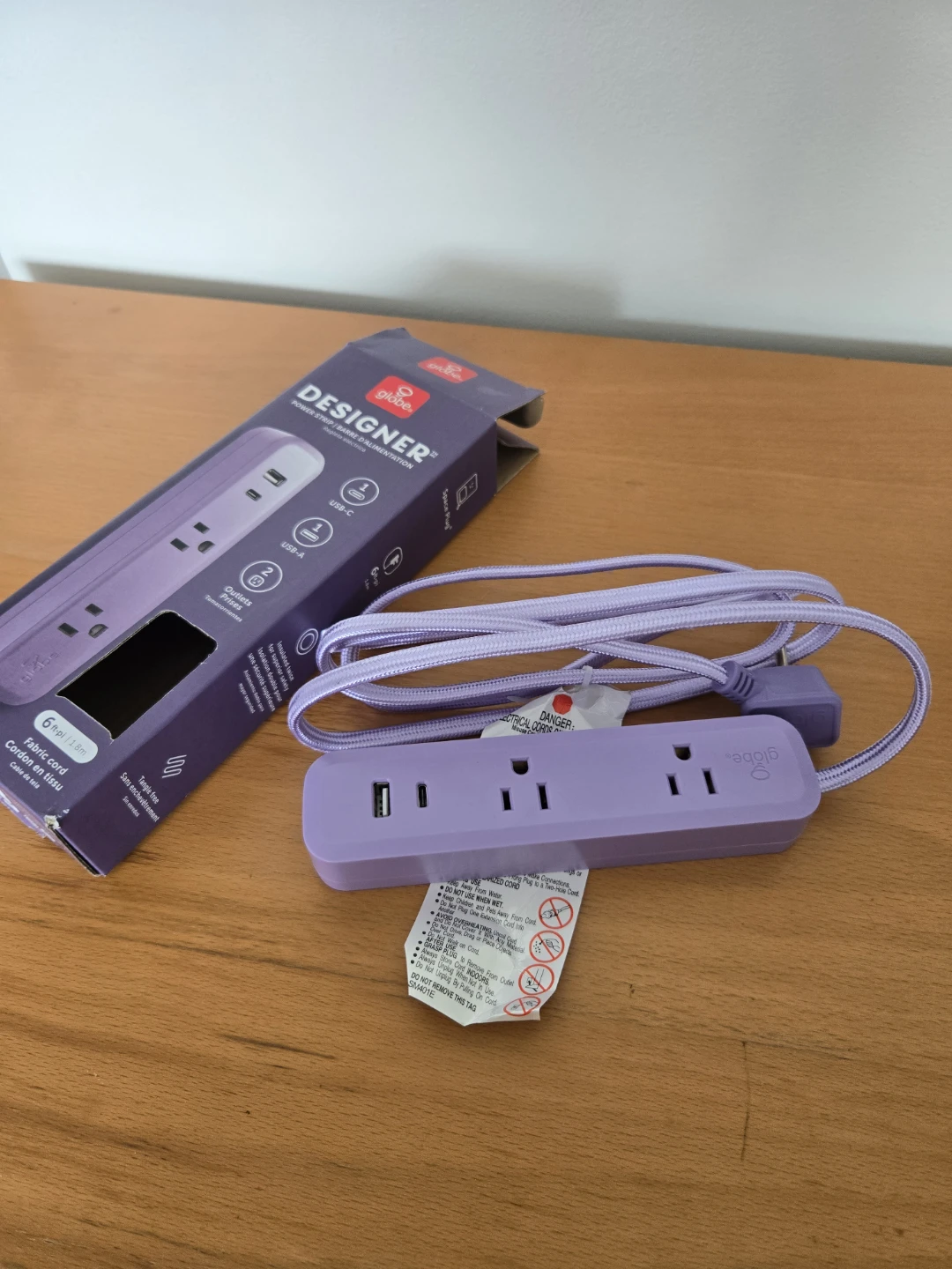 Globe Electric Designer Power Strip with USB-A and USB-C Ports