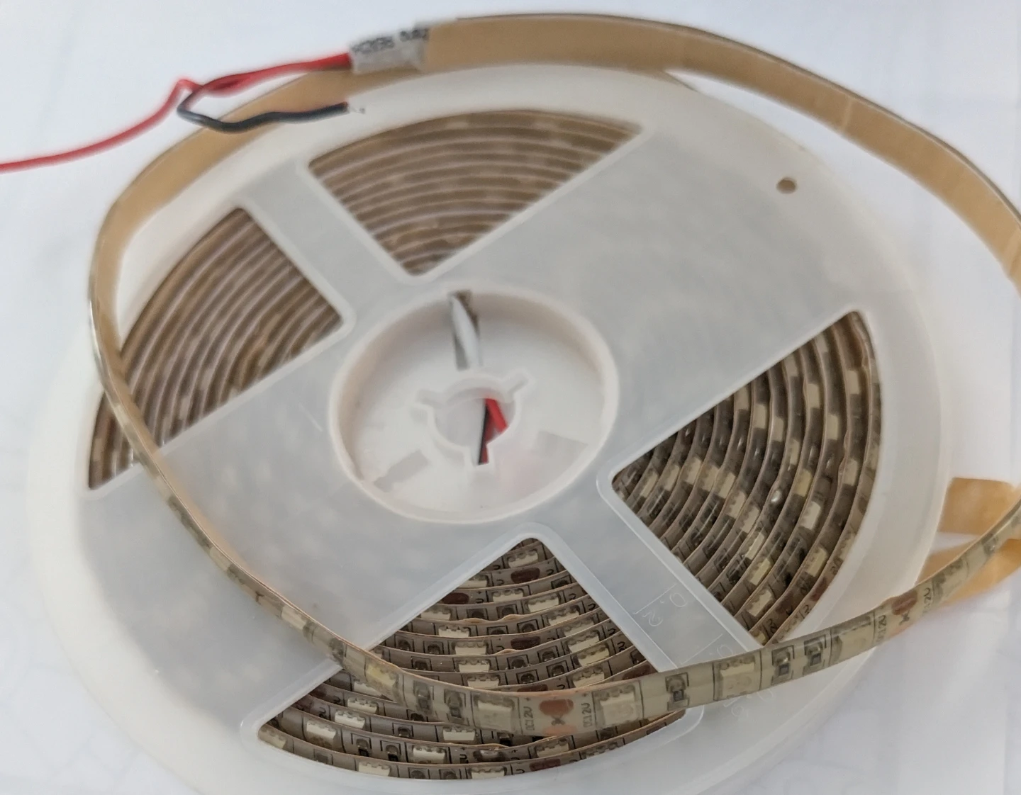 Warm White LED Strip Light - 5M Roll - photo 5
