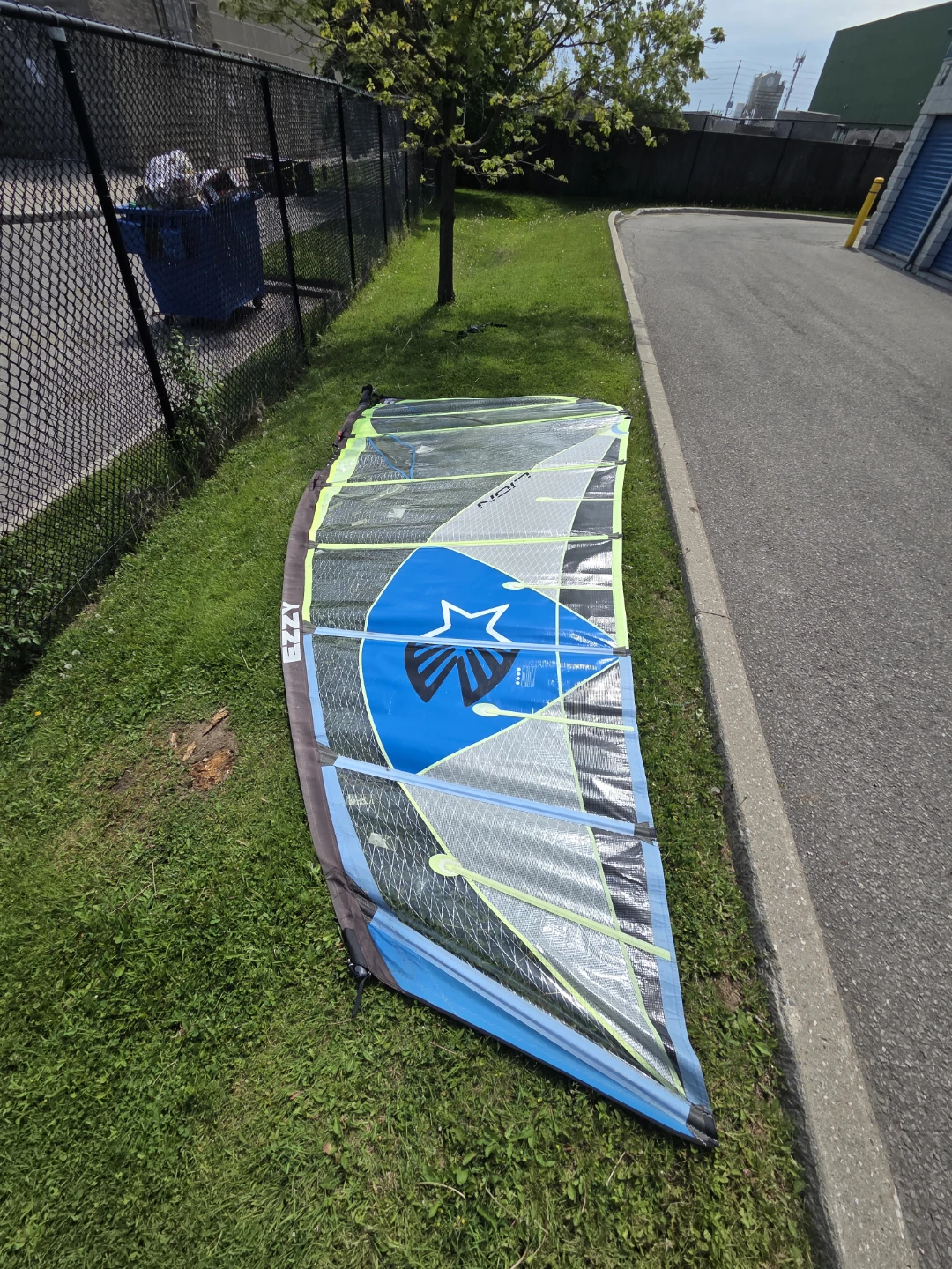 Used Ezzy Sails 9.5 Windsurf Sail