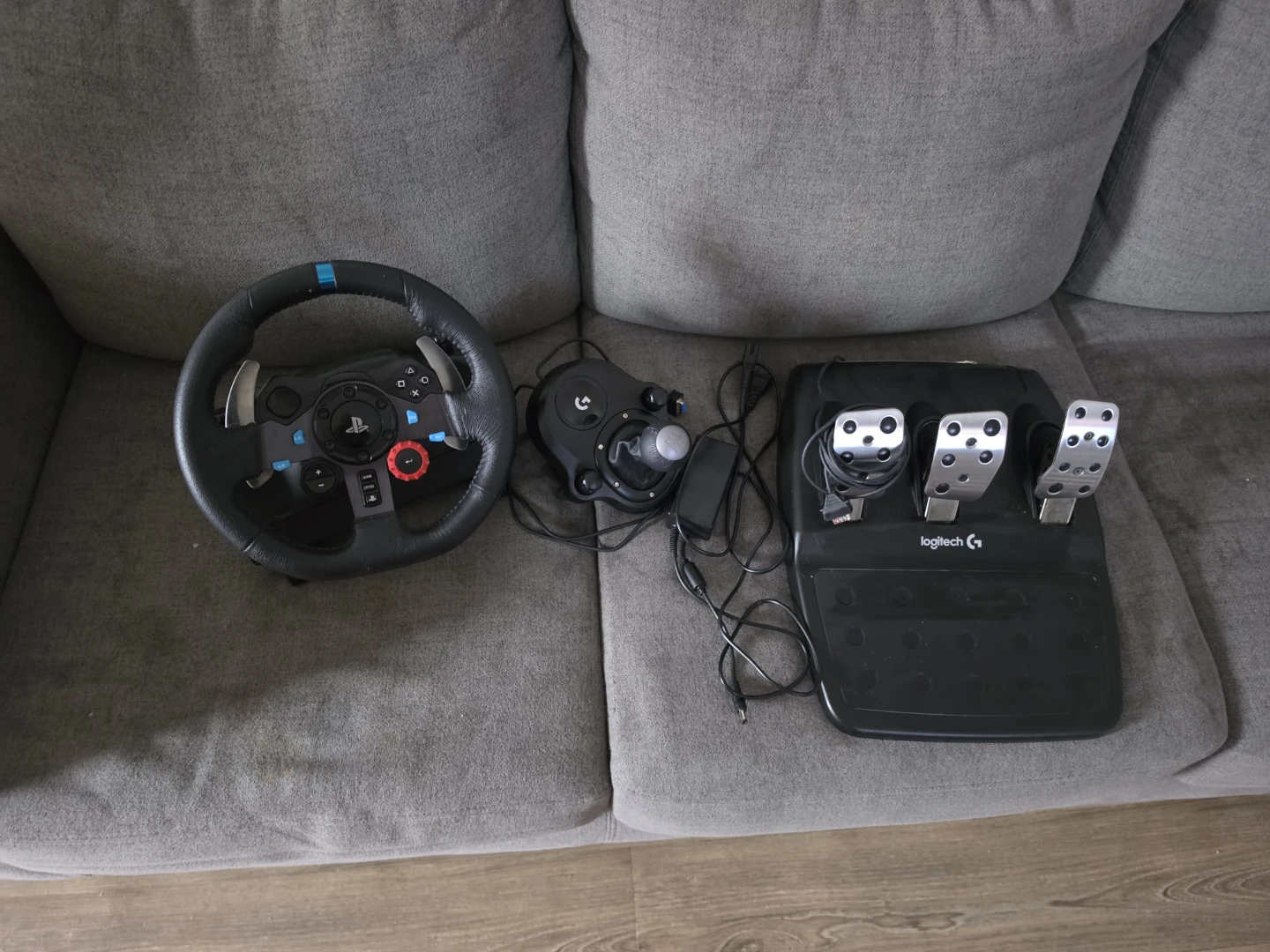 Logitech G923 Racing Wheel, Pedals, and Shifter