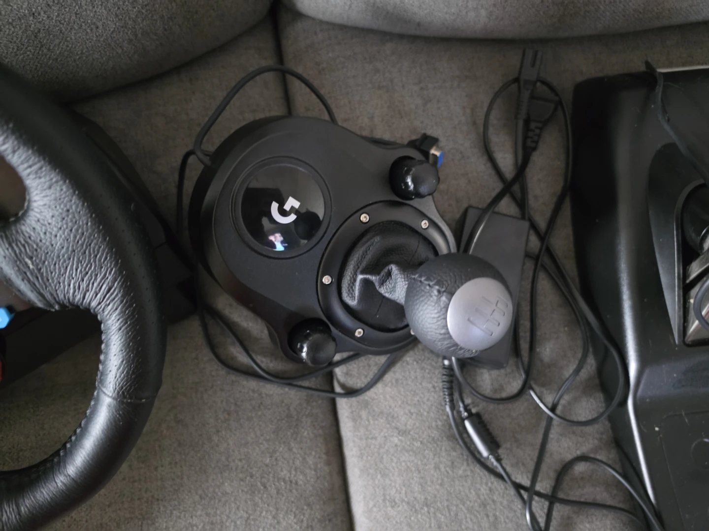 Logitech G923 Racing Wheel, Pedals, and Shifter - photo 3