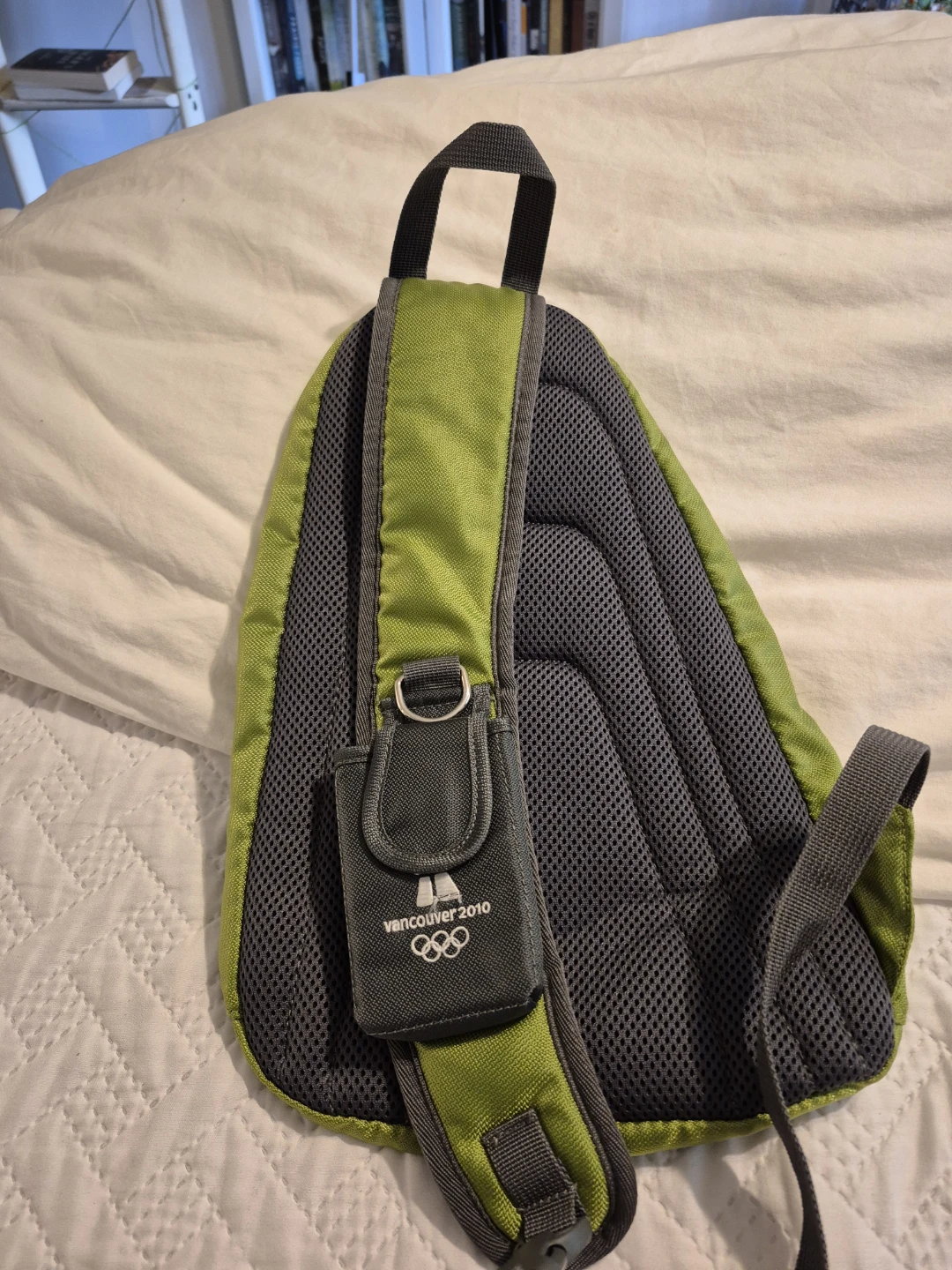 Vancouver 2010 Canada T-Shirt and Bag Set - photo 3