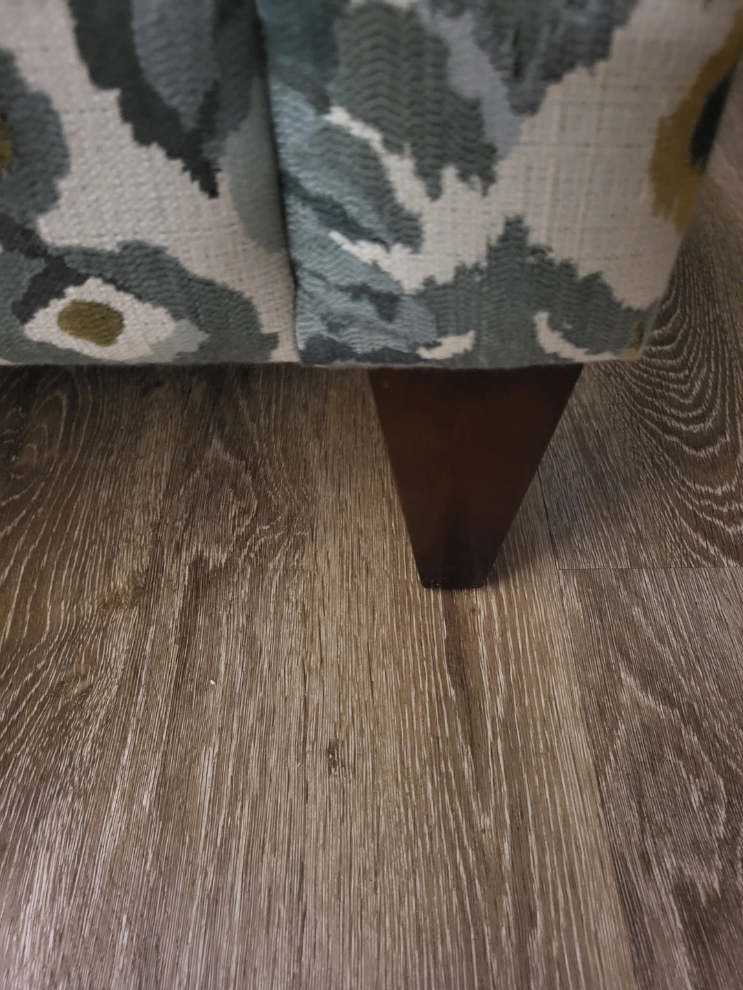Armchair with Ikat Pattern - photo 3