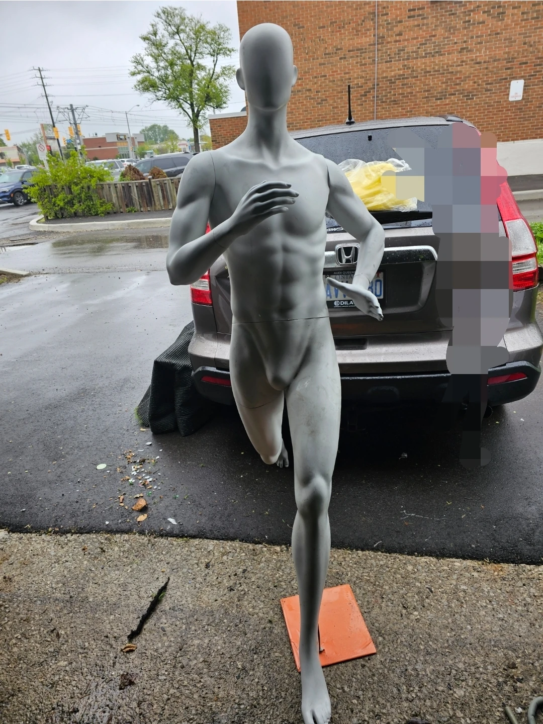 Male Mannequin - Running Pose - photo 2