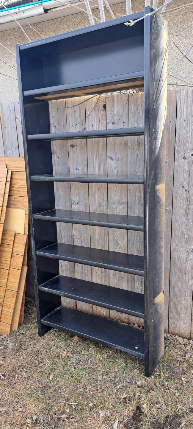 Black 6-Shelf Bookshelf