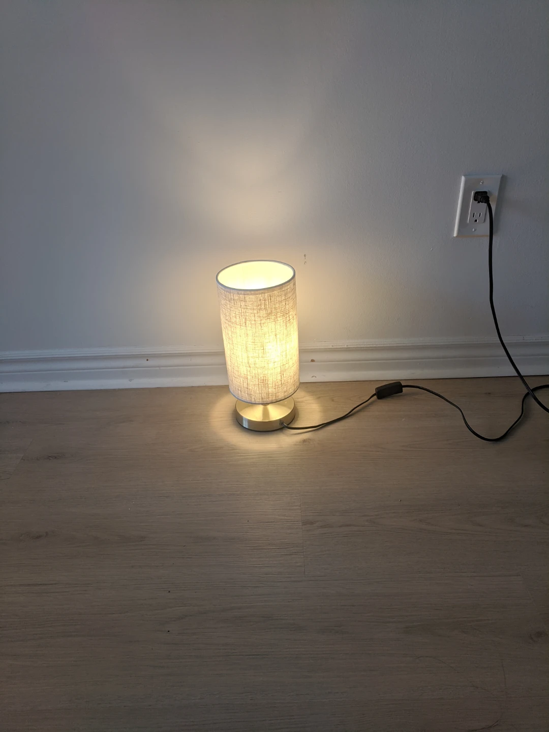 Small Table Lamp - photo 2