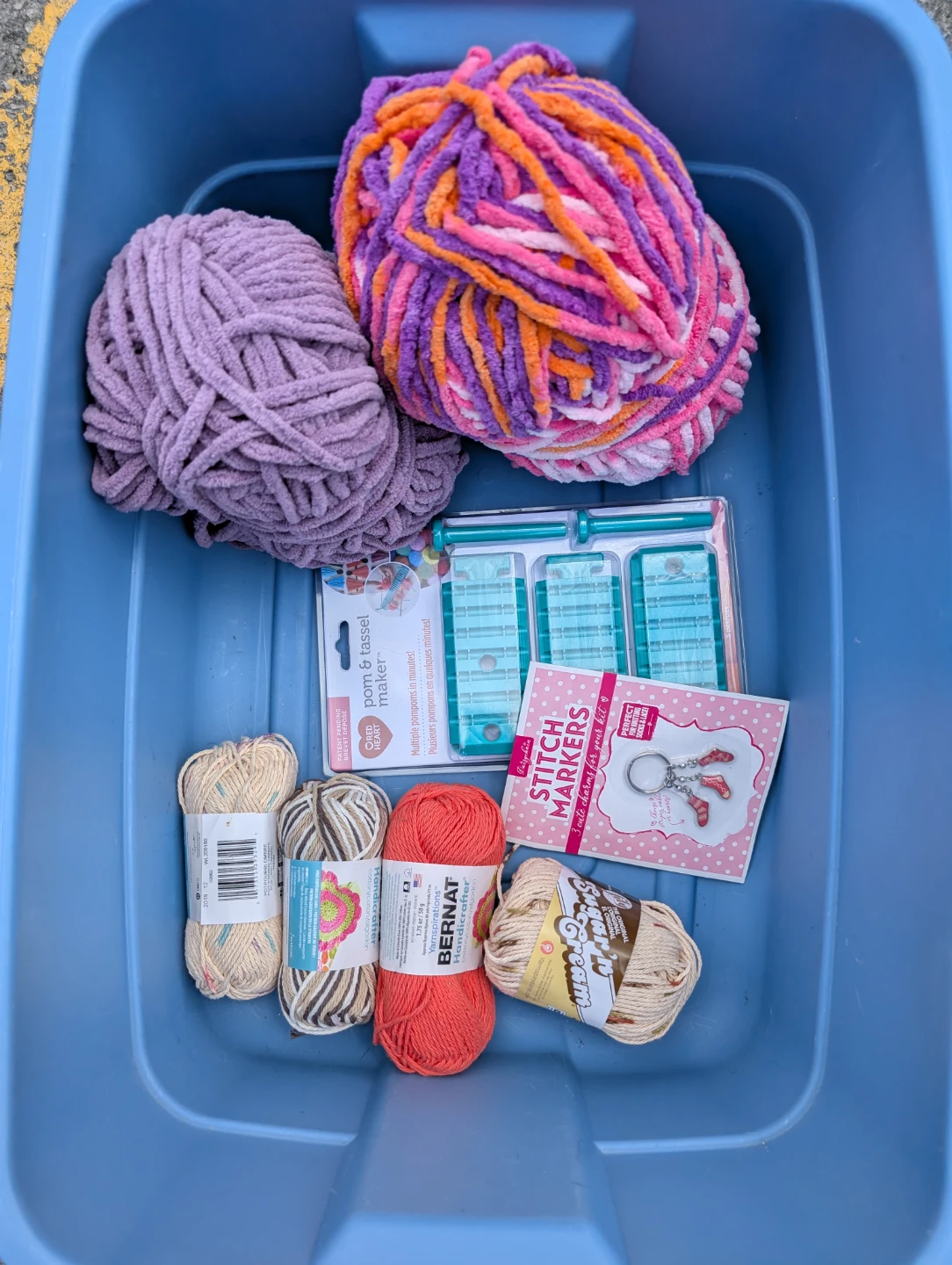 Bernat Yarn, Pom Pom Maker, Stitch Markers and More Crafting Lot